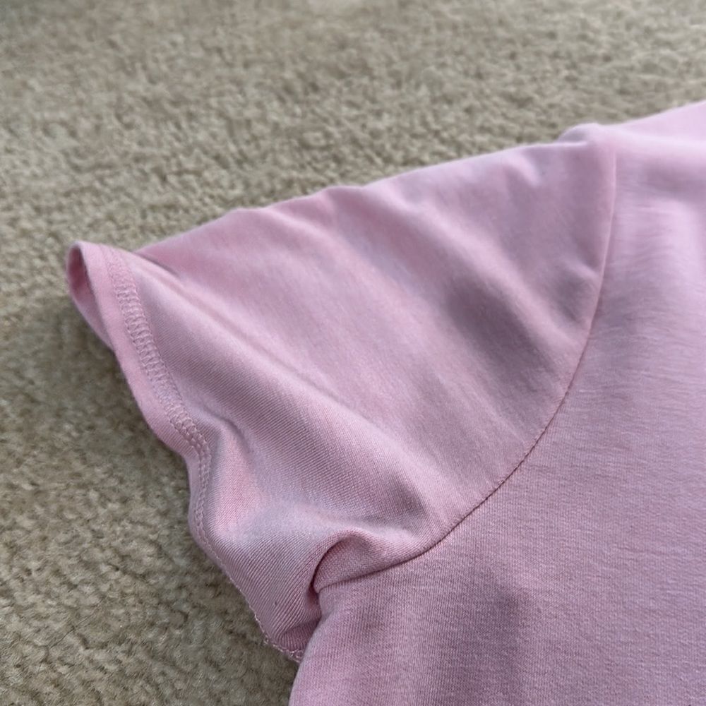 Women’s light pink tee shirt - Picture 3 of 3